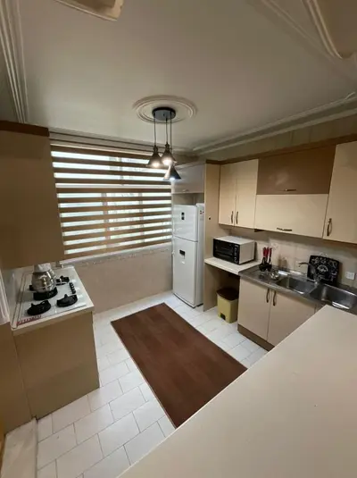 آپارتمان دوخوابه اباذر صادقیه 9