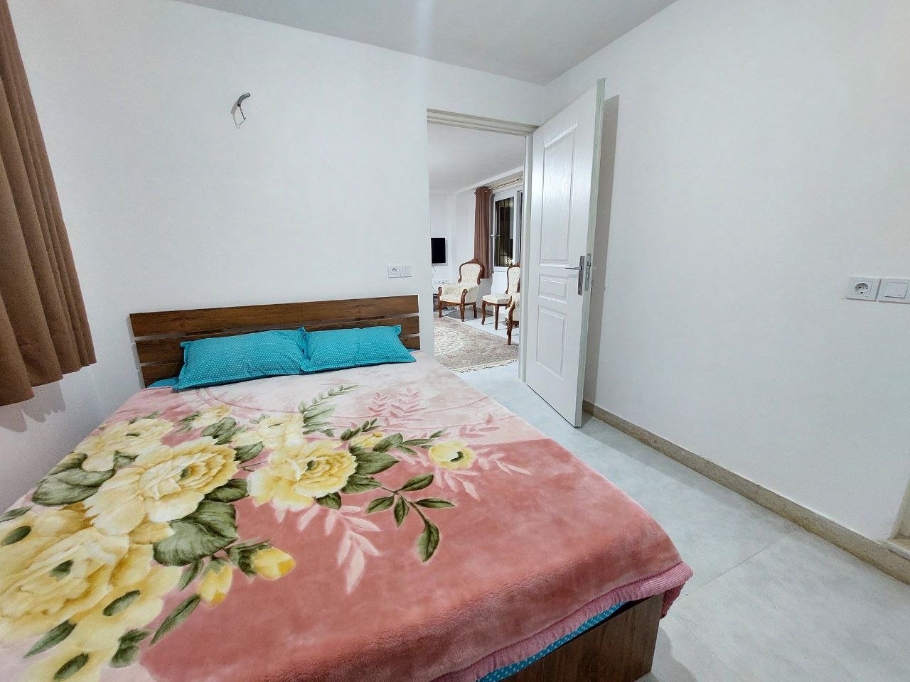 ویلا یک خوابه جنگلی یاس سفید 1