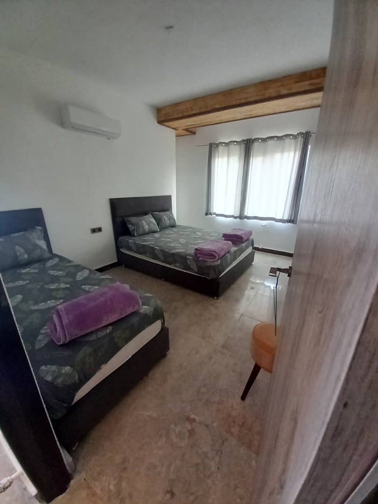 دوخوابه پنج تخته نفت 1