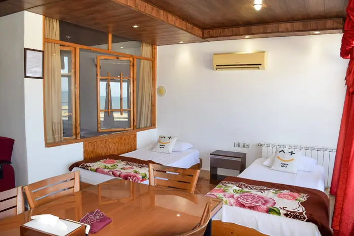 سوئیت یک خوابه ساحلی امیرسرا 1 _ چهار تخته