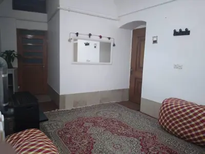 بومگردی حاجی خان - واحد3