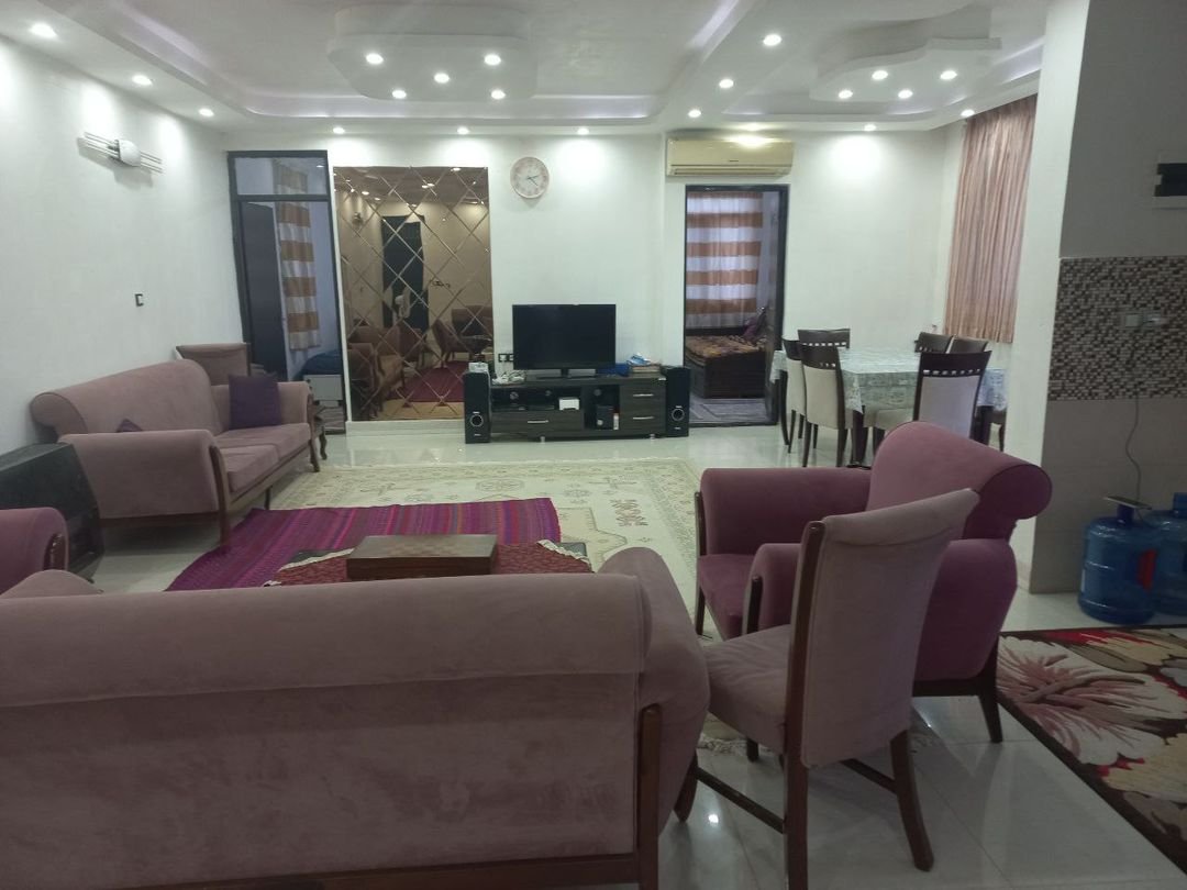 سه خوابه باغ گوراب ورزل