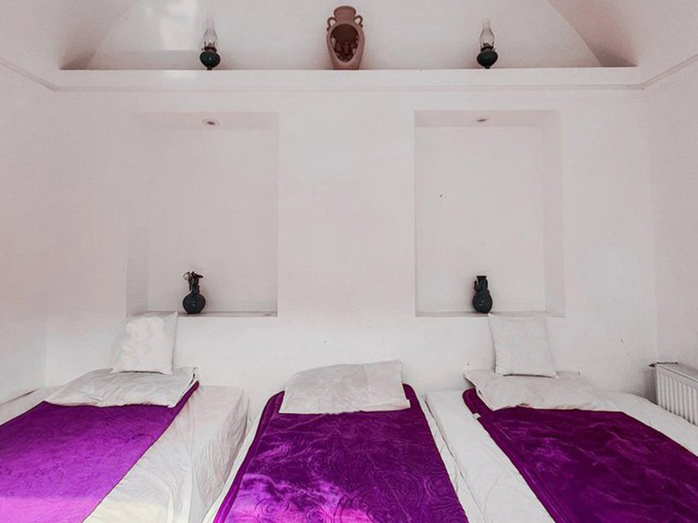 خانه صفا - واحد سه تخته ١٠٣