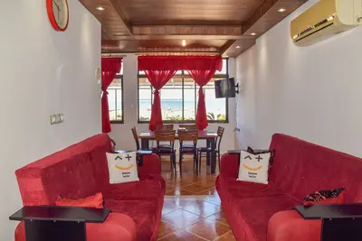 سوئیت یک خوابه ساحلی امیرسرا - واحد چهارتخته