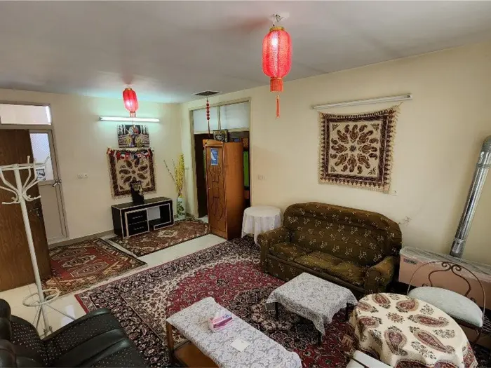 سوئیت یک خوابه رز آریا