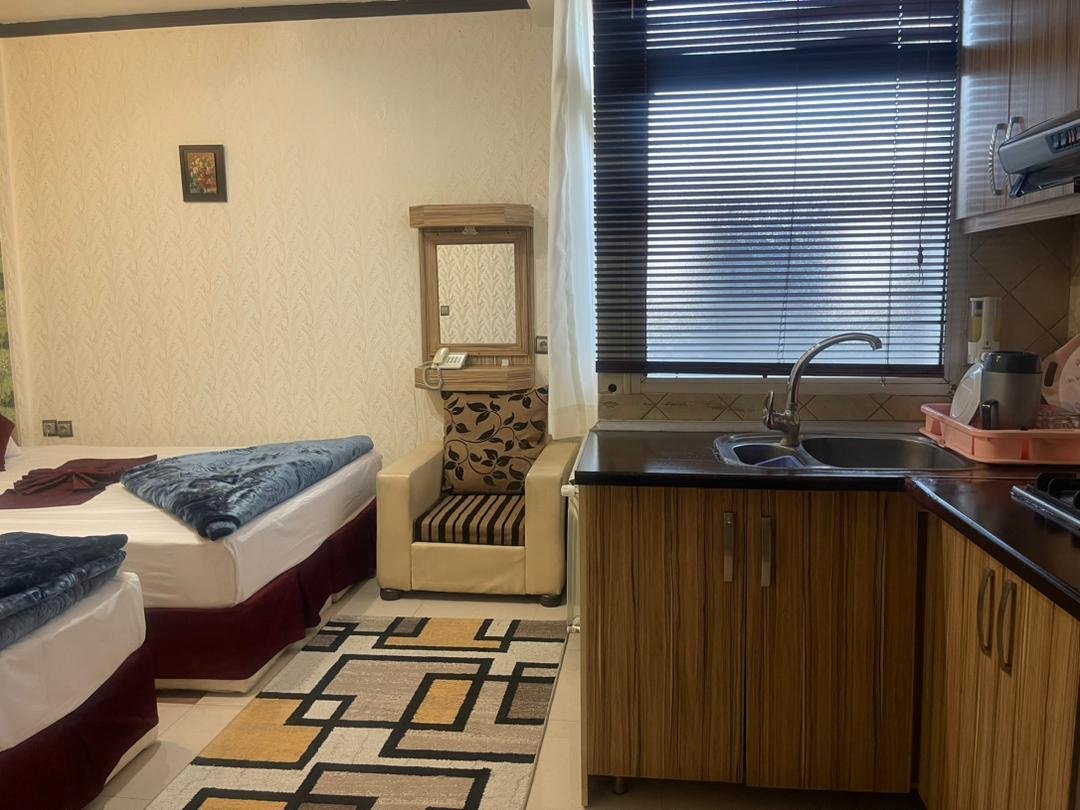 مسافرخانه راسپینا - واحد ۲۰۶