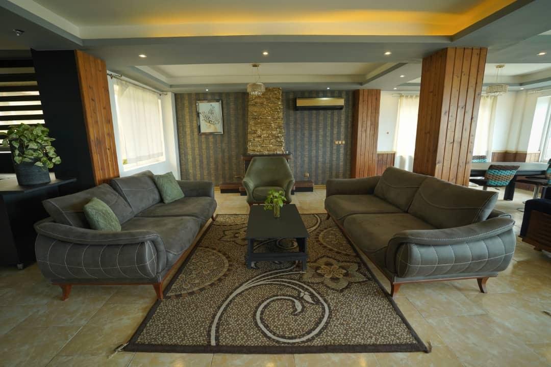 آپارتمان سه خوابه ساحلی دریاکنار 2