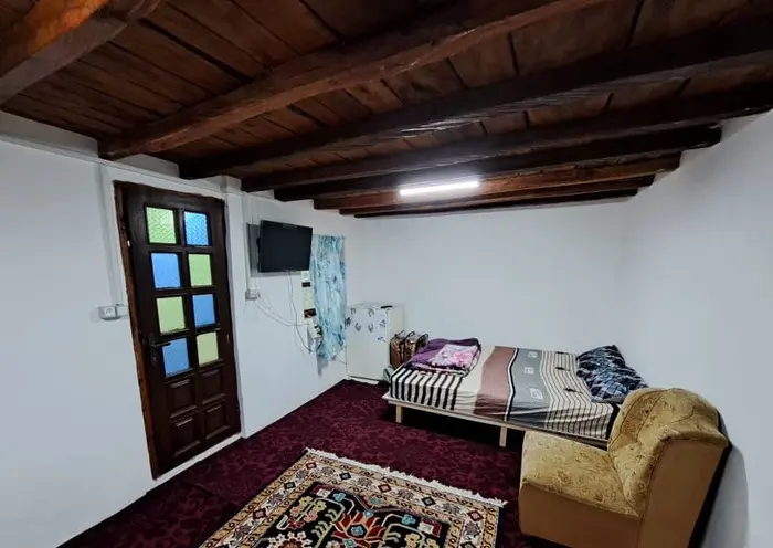 بوم گردی چام و چاشت - واحد آزاد