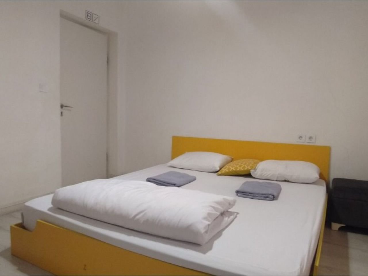 هاستل هریتیج - واحد دوتخته استاندارد بهارستان