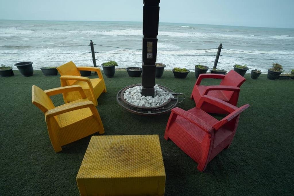 آپارتمان دوخوابه ساحلی شعبانی 3