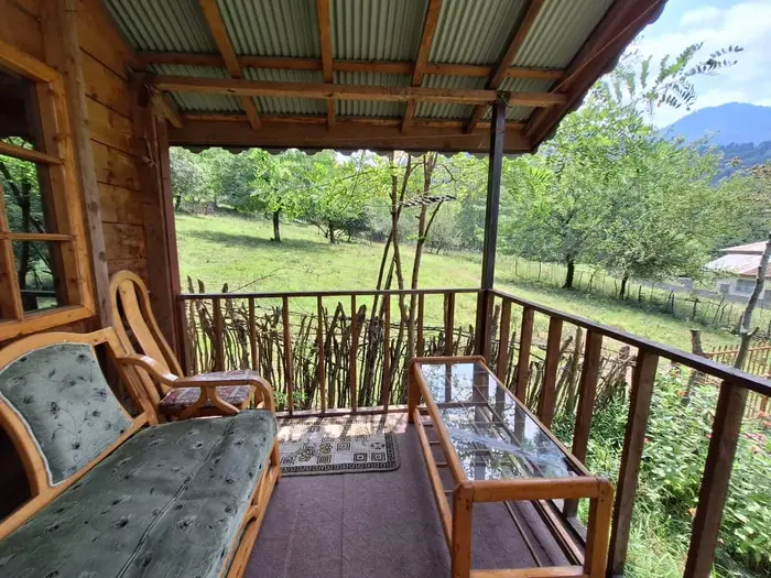 کلبه یک خوابه چوبی محمد