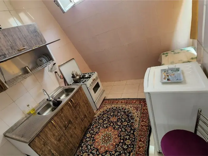 سوئیت یک خوابه رز آریا