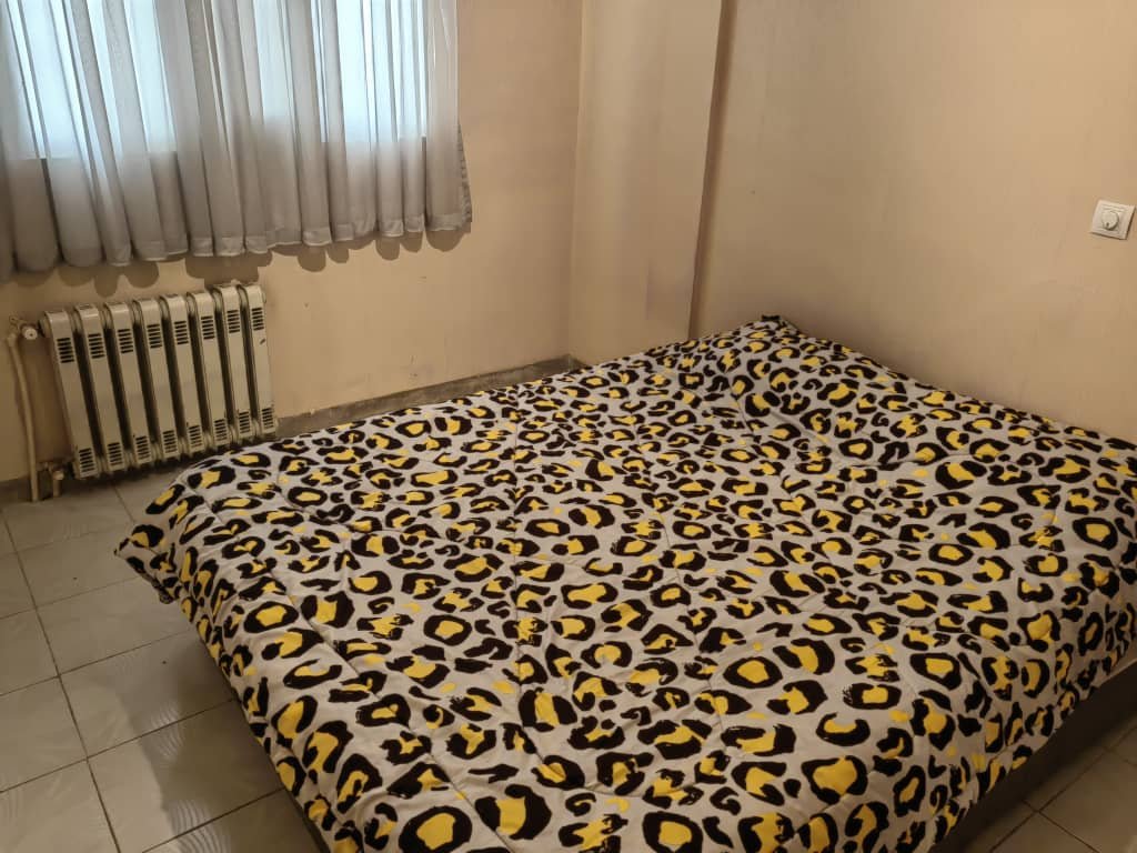 آپارتمان دوخوابه اباذر صادقیه 2