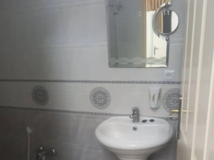 مسافر خانه زارعی - زارعی - واحد 7