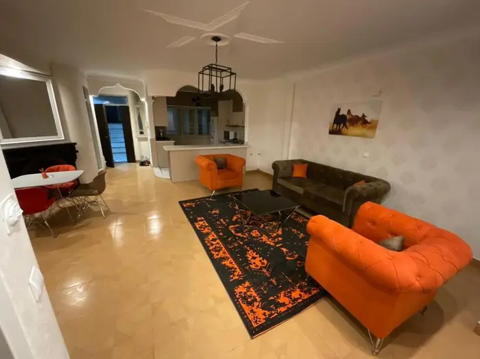 آپارتمان دوخوابه اباذر صادقیه 9