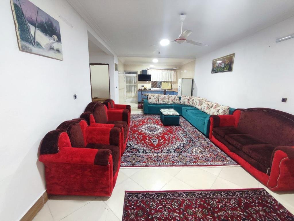 ویلا اجاره ویلا ساحلی دربست دریا ۳