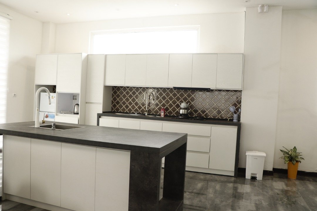 ویلا شش خوابه دلوکس vip