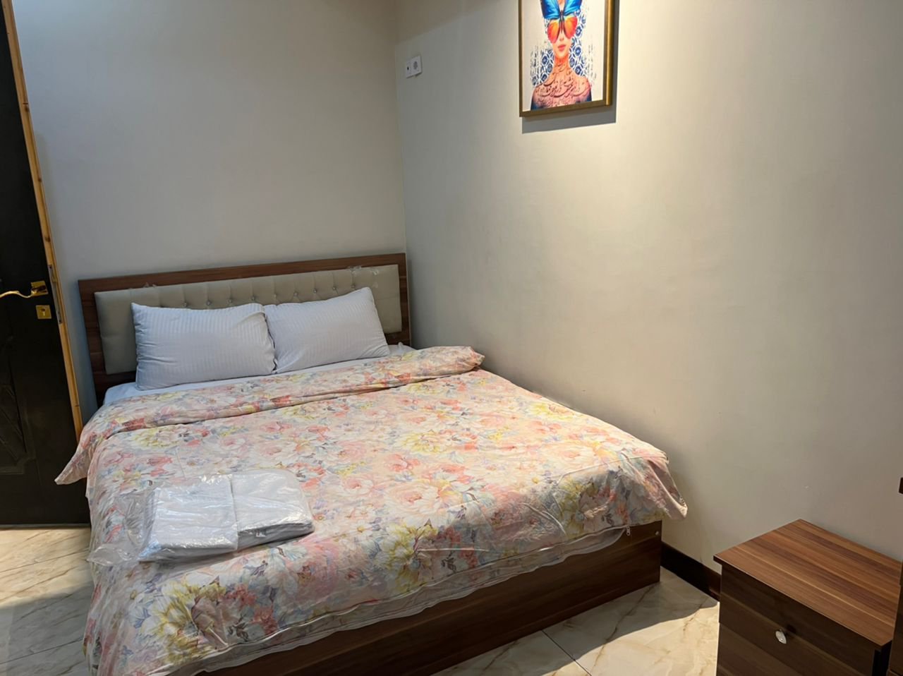 آپارتمان یک خوابه یاس  10