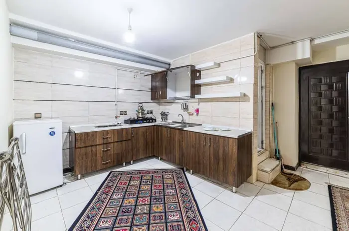 آپارتمان دوخوابه سی و سه پل واحد منفی 1