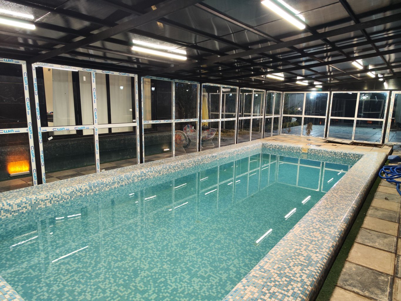 دوخوابه استخردار آبگرم سرای آرامش زعفرانیه