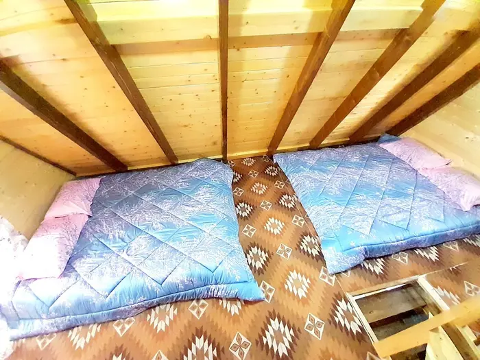 کلبه یک خوابه چوبی وارش