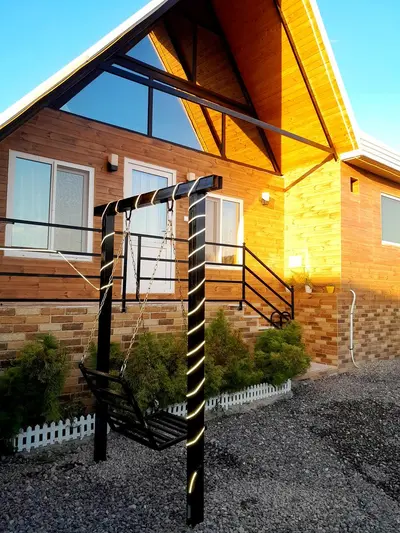 کلبه دوخوابه استخردار‌ وارش