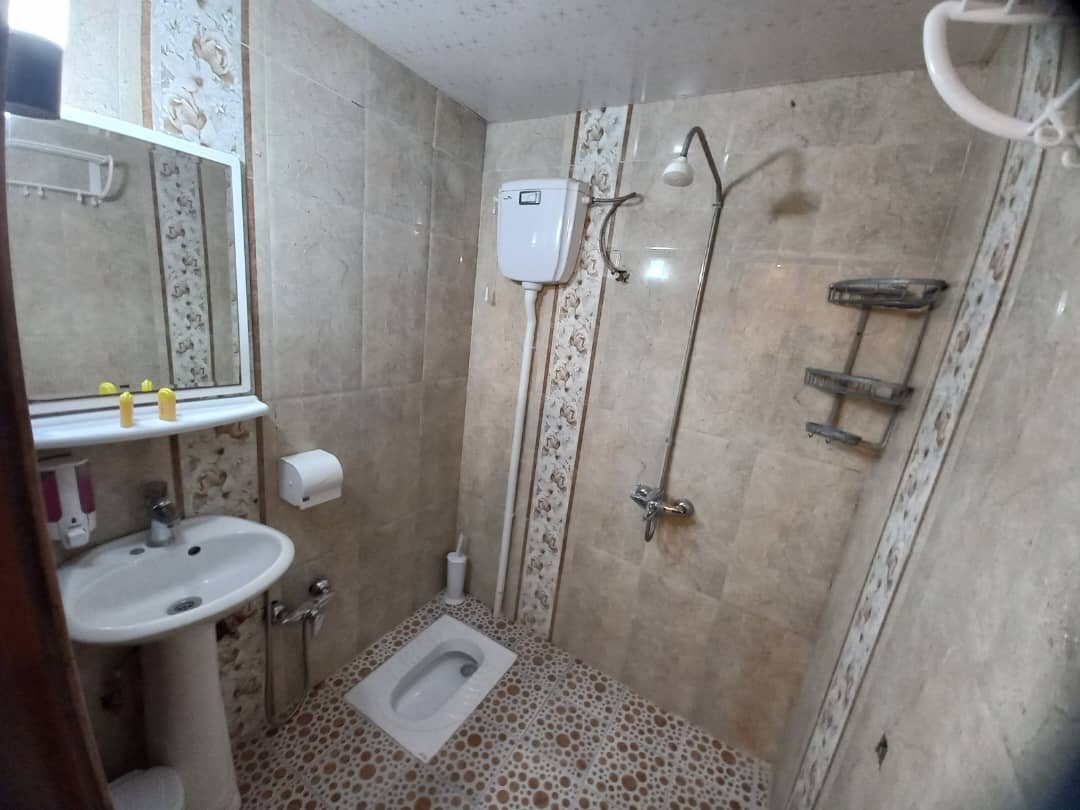 مسافرخانه بهزاد واحد دو تخته