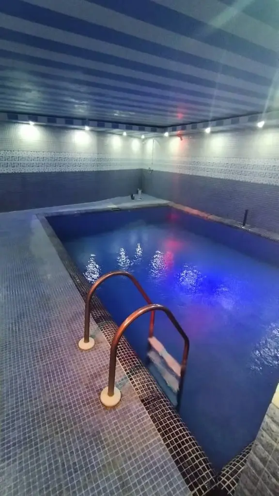 دوخوابه استخردار آبگرم درسا