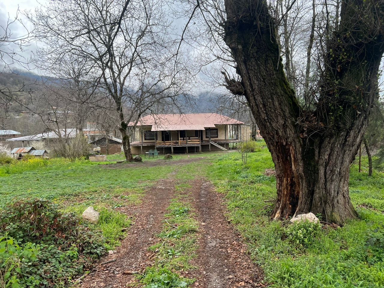 یک خوابه عمارت هوشنگ خان