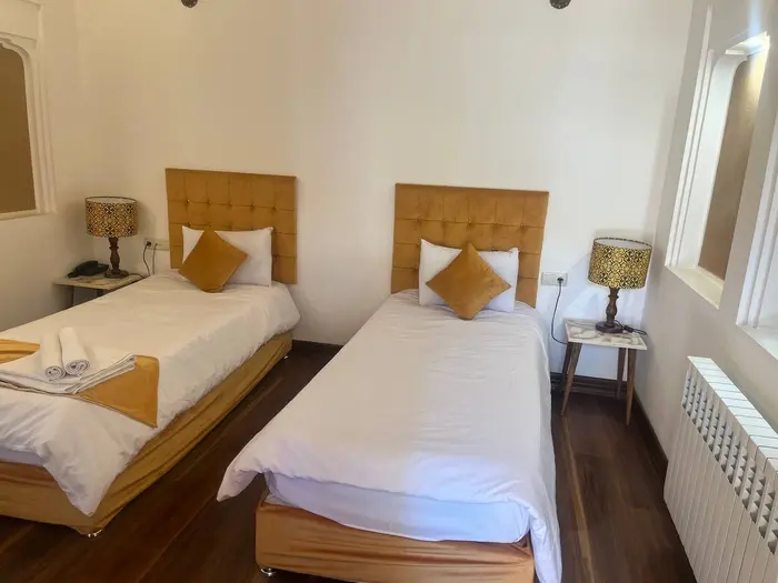 اقامتگاه سنتی دالان یزد - واحد ٤٠٢