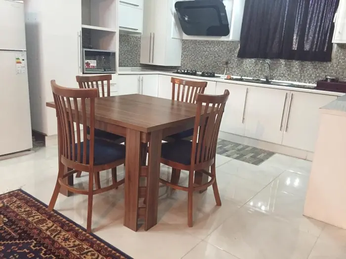 آپارتمان لئو ١ - واحد ٥