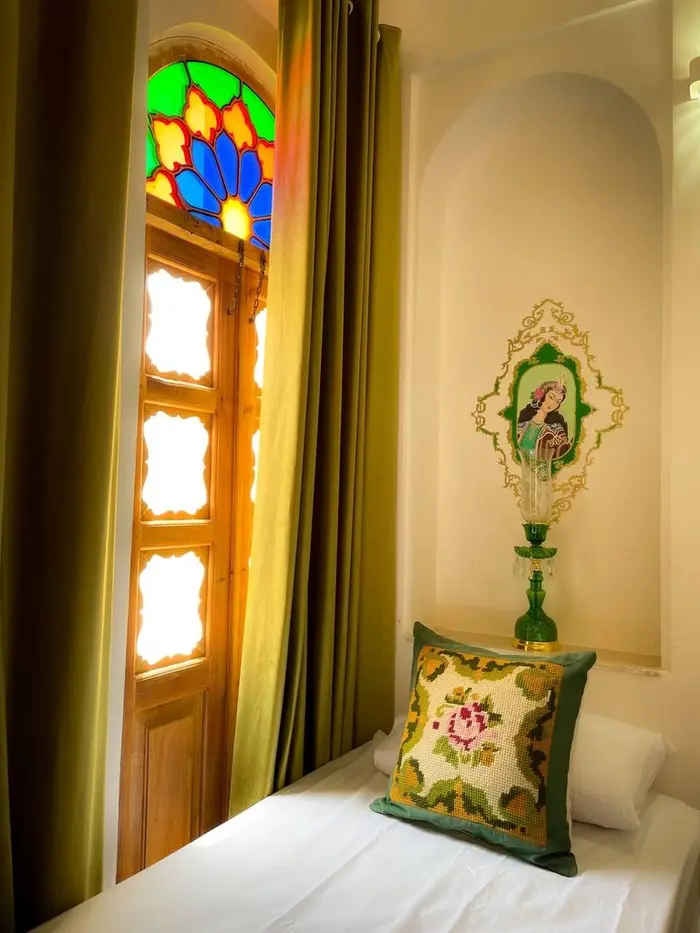 عمارت قجري - واحد توران