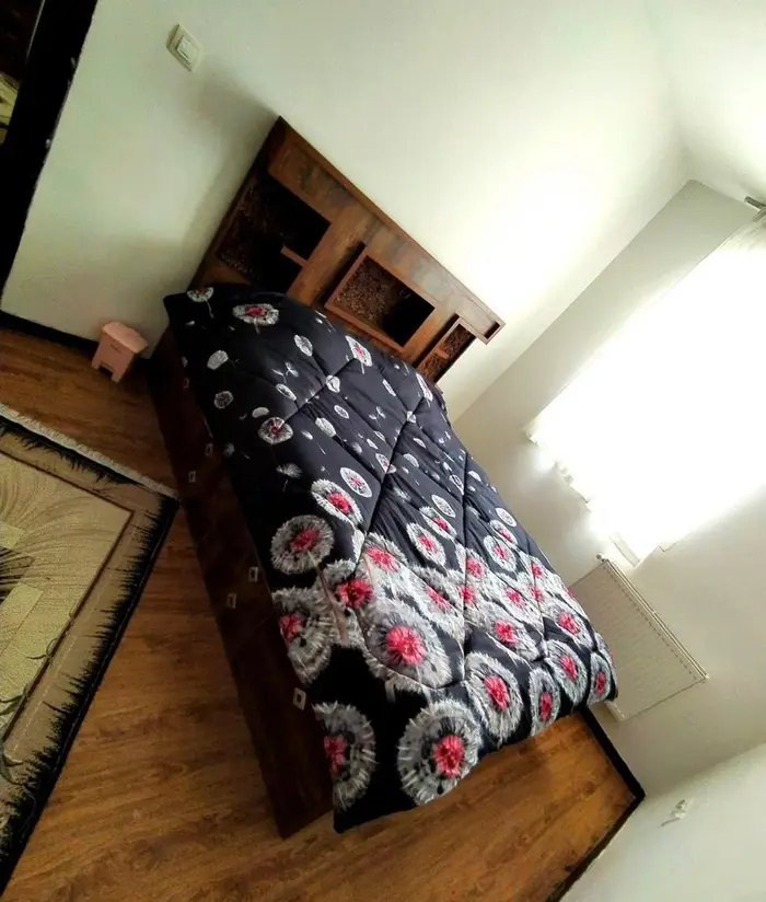 آپارتمان دوخوابه كاج ٢