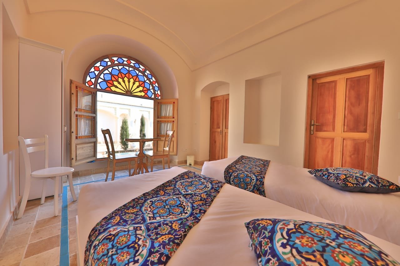 اقامتگاه سنتی یاسمین راهب - واحد چهارتخته ٢٠٦ - 11