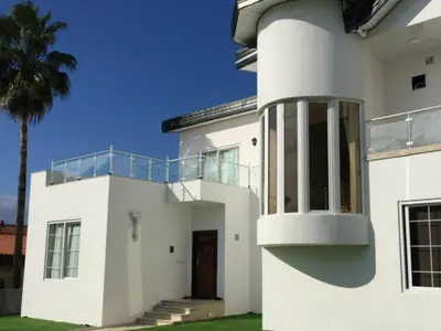 ویلا چهارخوابه دوبلکس استخر دار آقاجانی