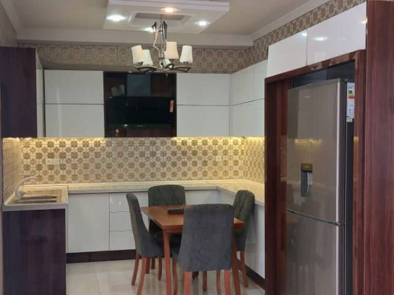 ویلا سه خوابه استخردار آبگرم آقاجانی