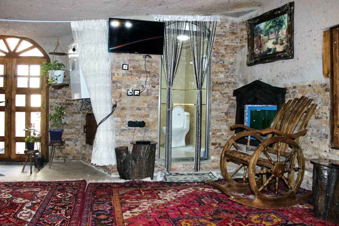 صخره ای کندوان - واحد خان