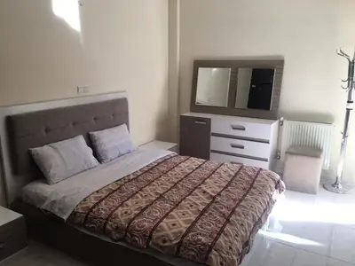 آپارتمان لئو ۱ - واحد ۴