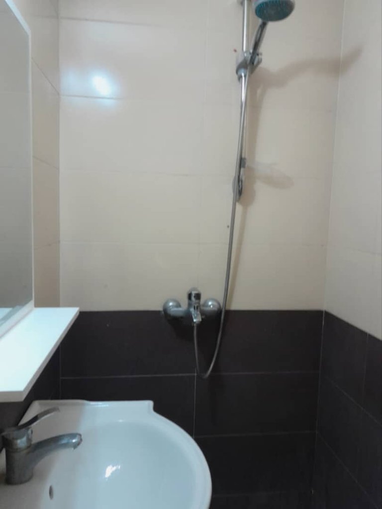 مسافرخانه خانه مسافر 4تخته واحد 304