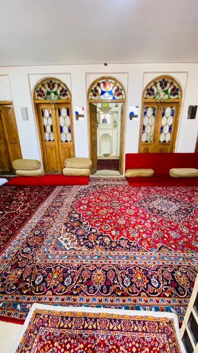 اقامتگاه سنتی صالحی 2 - واحد پنچ دری پایین