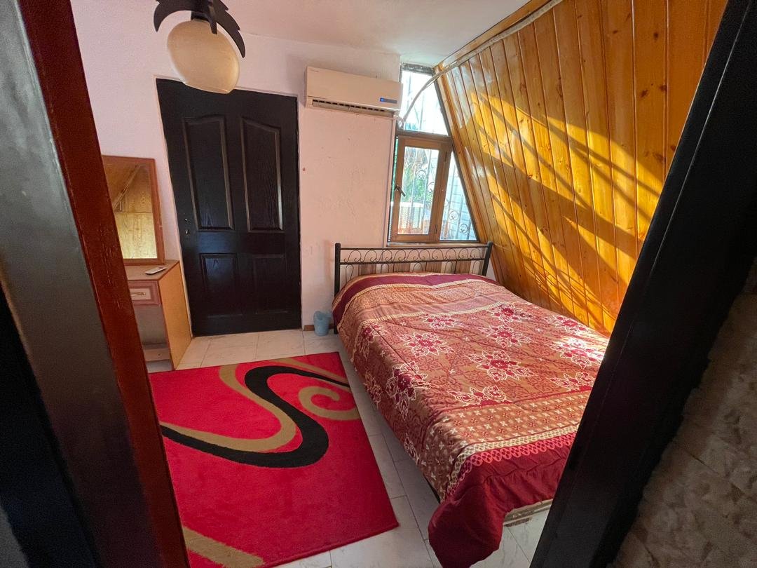 سه خوابه ساحلی هشتی