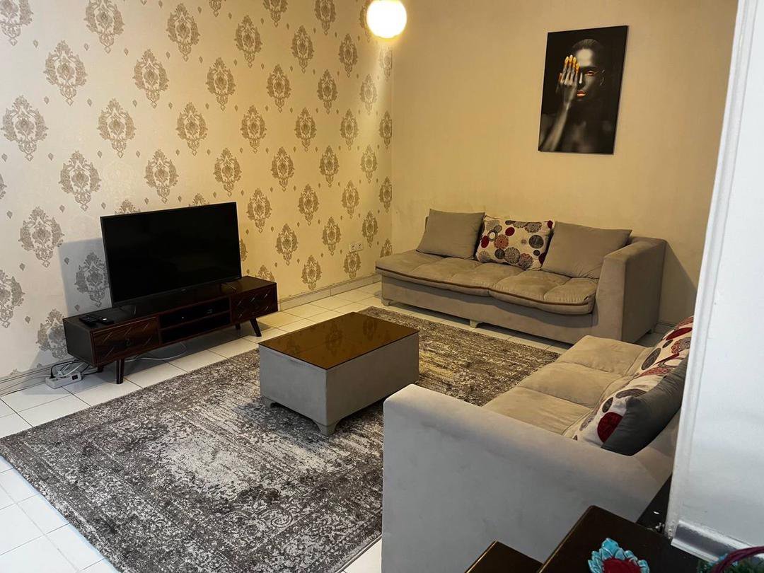 آپارتمان یک خوابه سعادت آباد 1 - 11