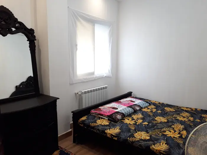 آپارتمان دوخوابه گلشن ۲ - یک خواب تخت ۲ نفره