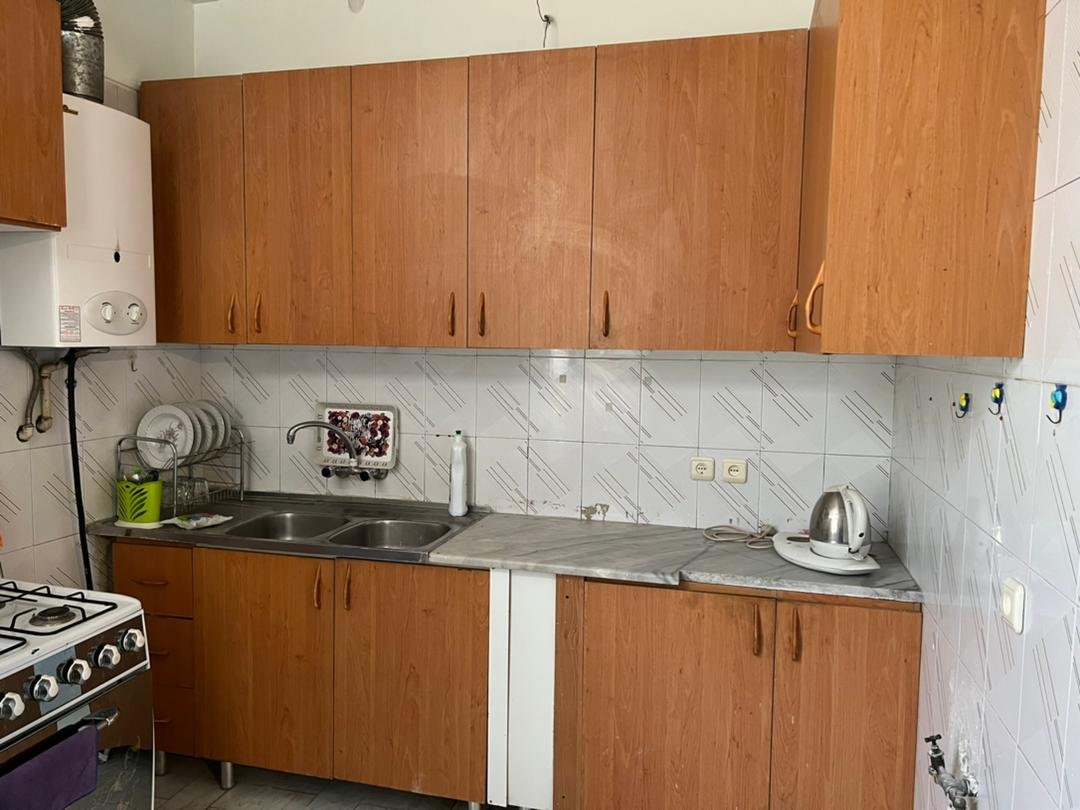 آپارتمان یک خوابه سبز 3 جمهوری