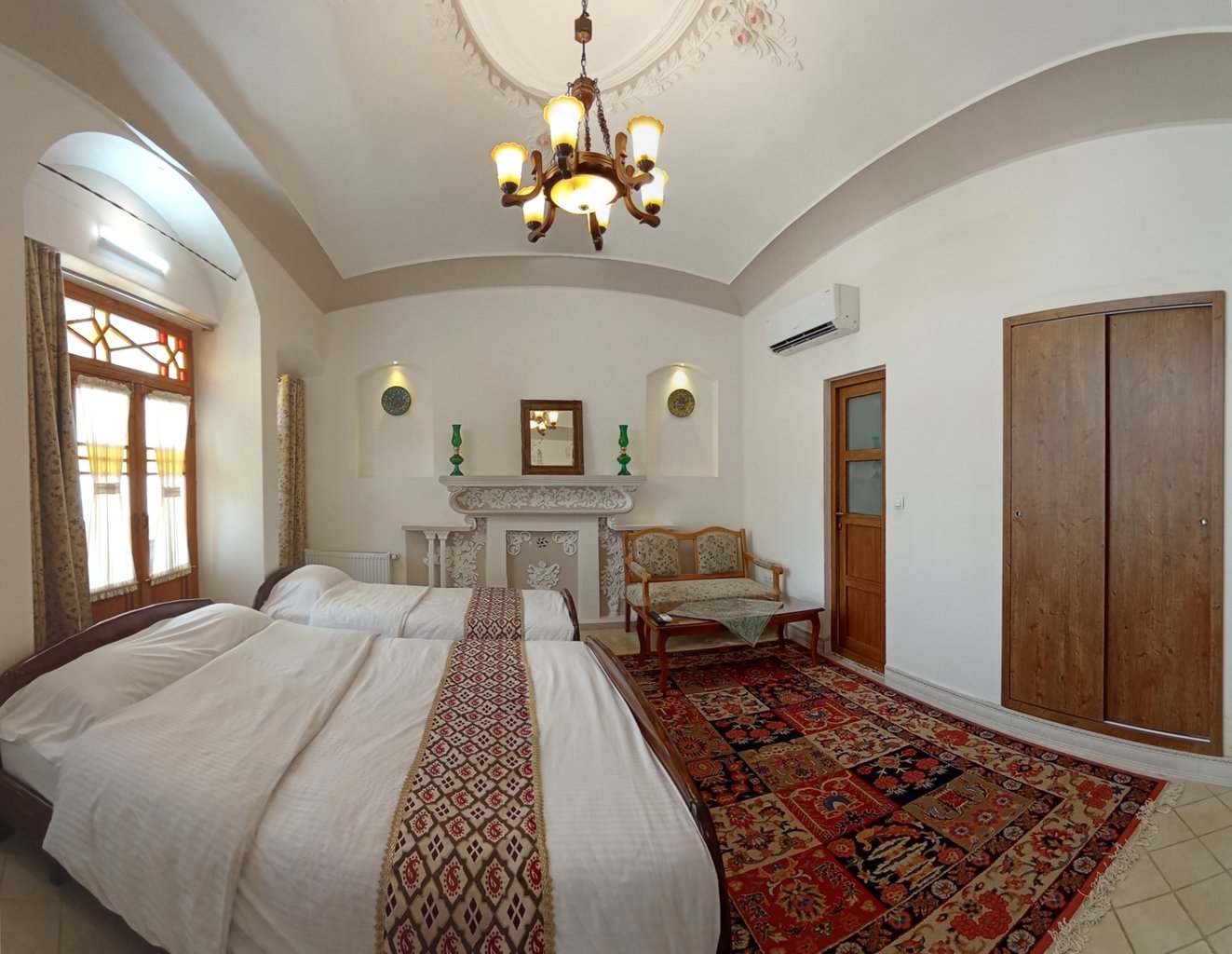 خانه معمار - واحد شاهنشین همکف