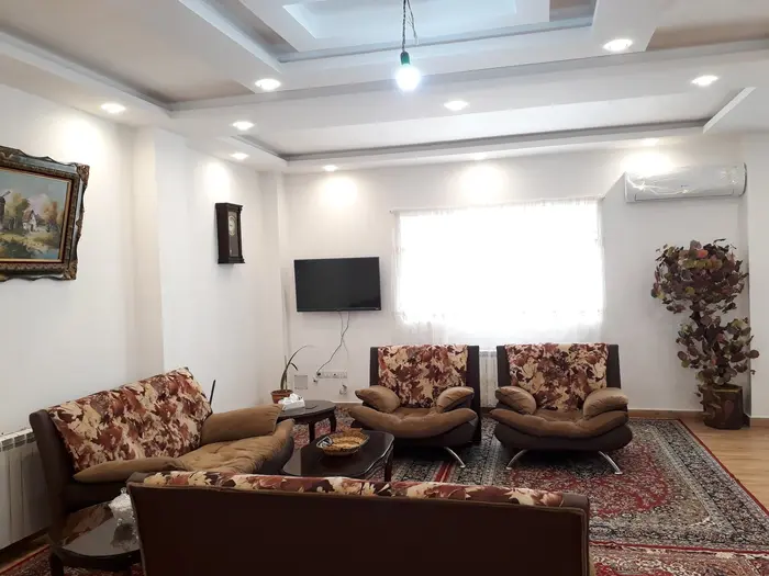 آپارتمان دوخوابه گلشن ۲ - مبل هفت نفره