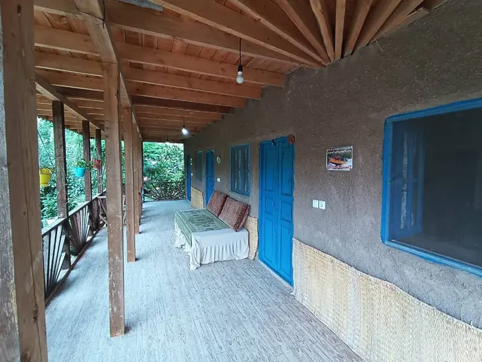 بوم گردی گیله گل - اتاق تی تی