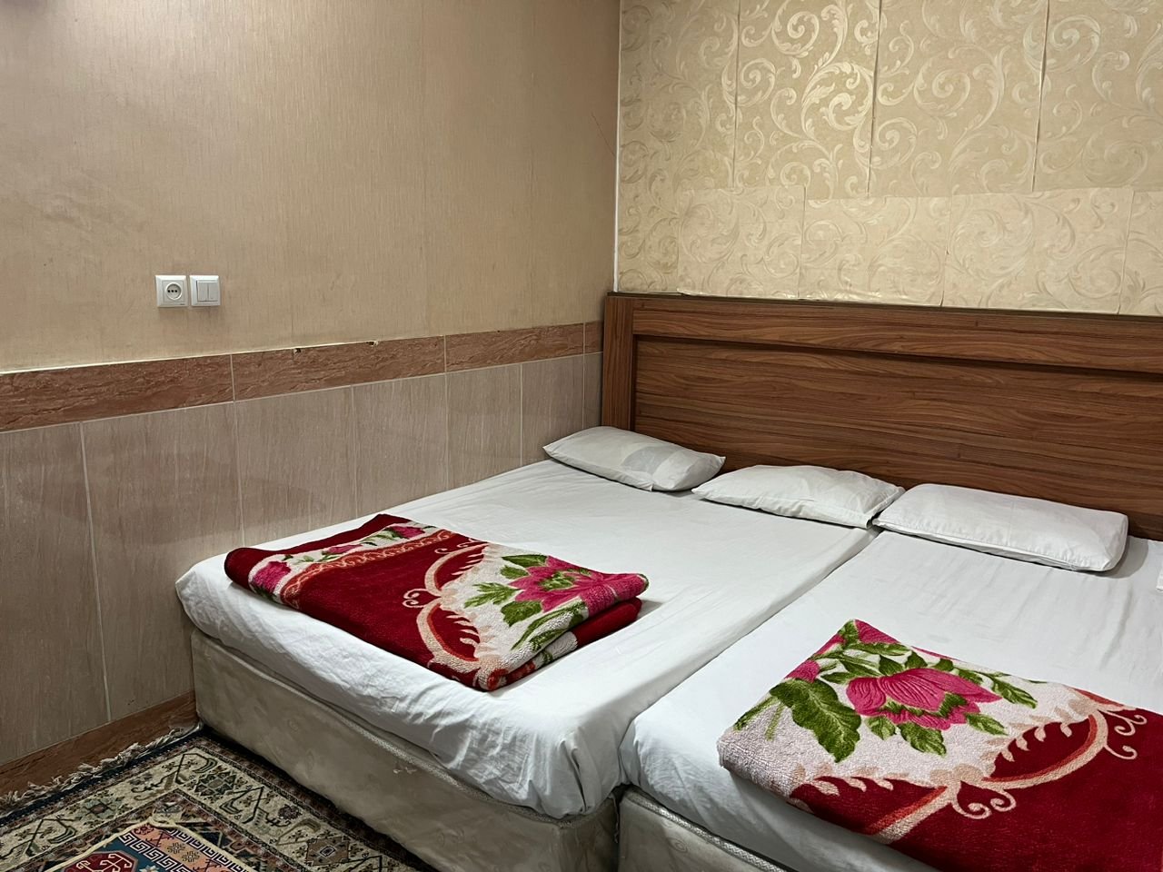 مجتمع اقامتی موسوی - واحد چهارتخته ۱۰۲