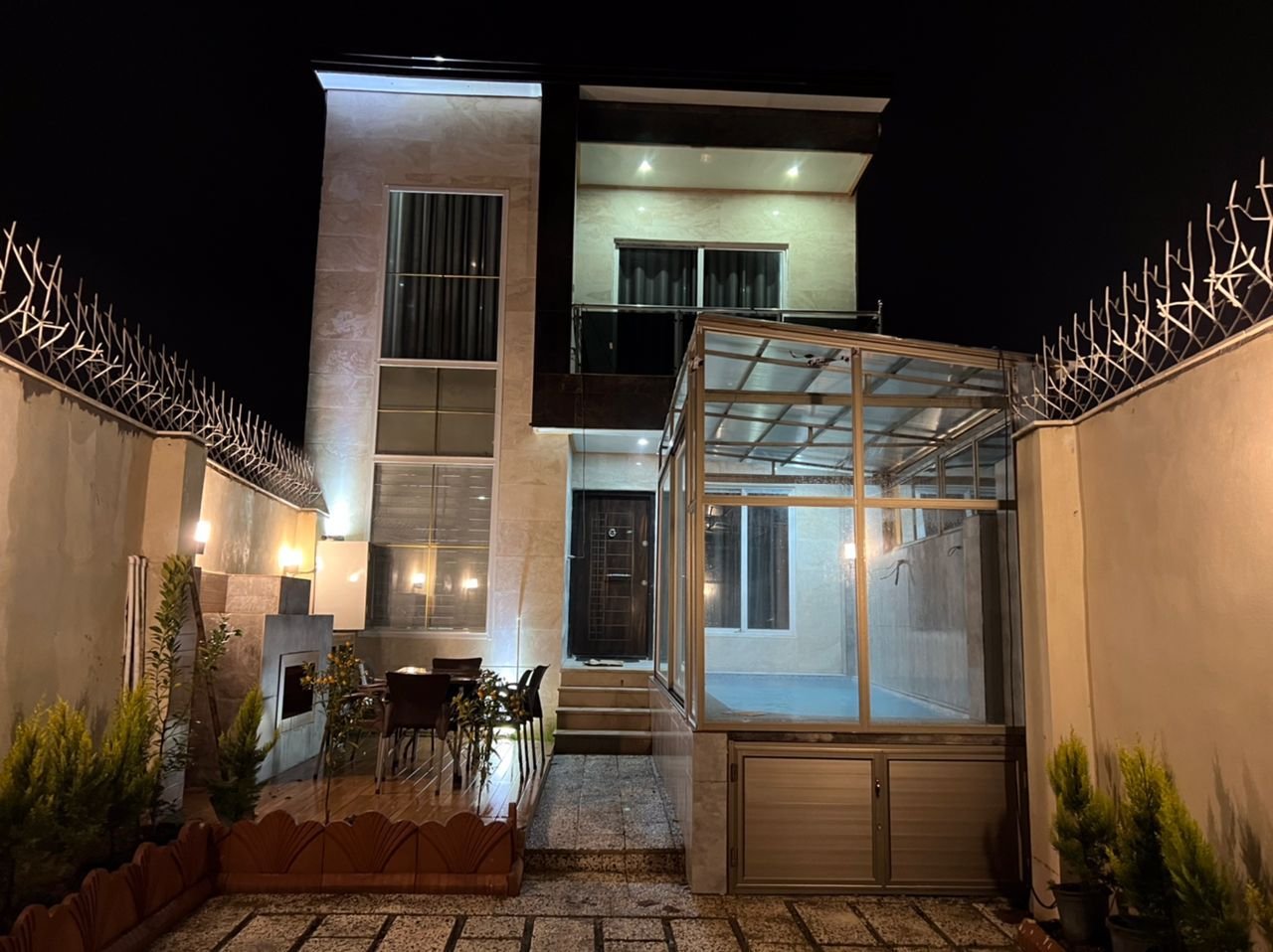 سه خوابه استخردار آبگرم گلستان ۱