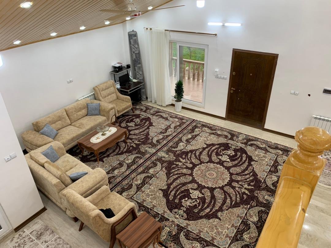 یک خوابه جنگلی فانوس